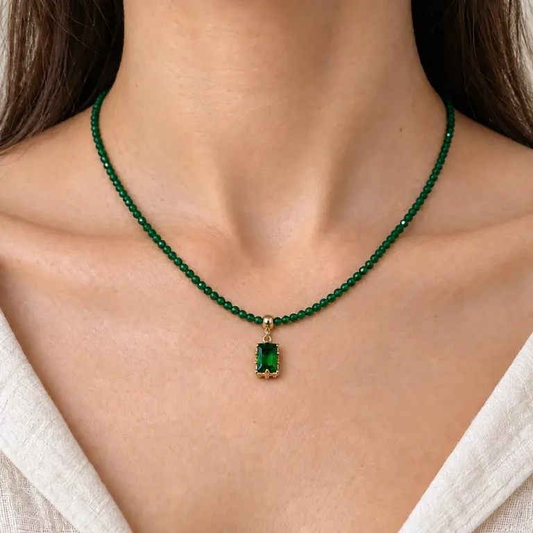 Green necklace with a pendant
